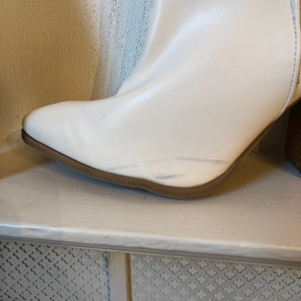 White Pointed Toe Heel Booties - image 6